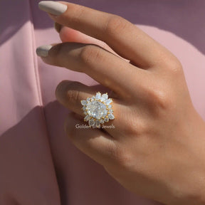 [This oval cut moissanite ring made of baguette and oval cut ring]-[Golden Bird Jewels]