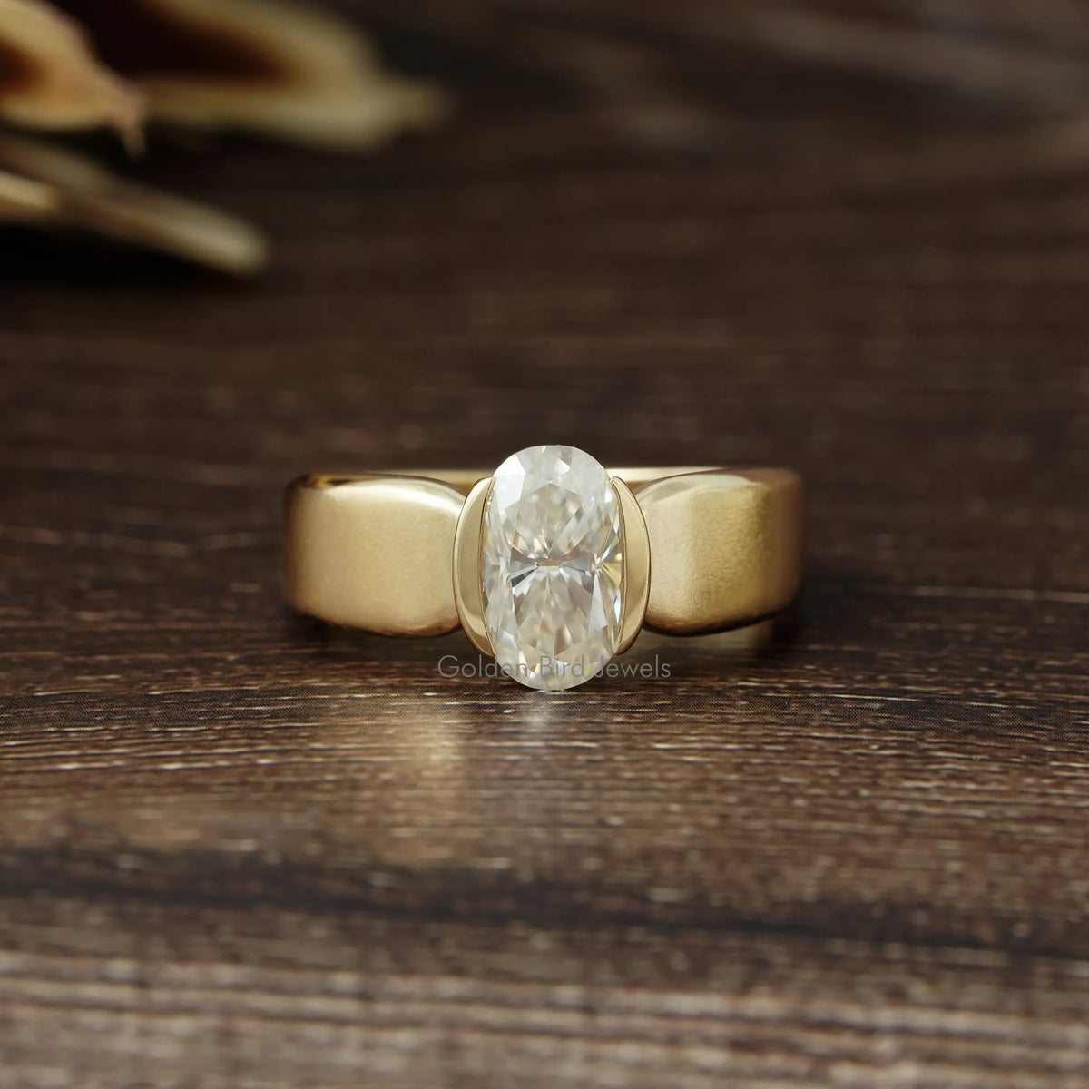 Crushed Ice Oval Cut Moissanite Solitaire Ring