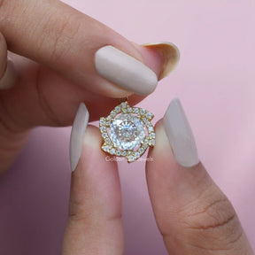 Close view of moissanite chain bracelet in secure setting 