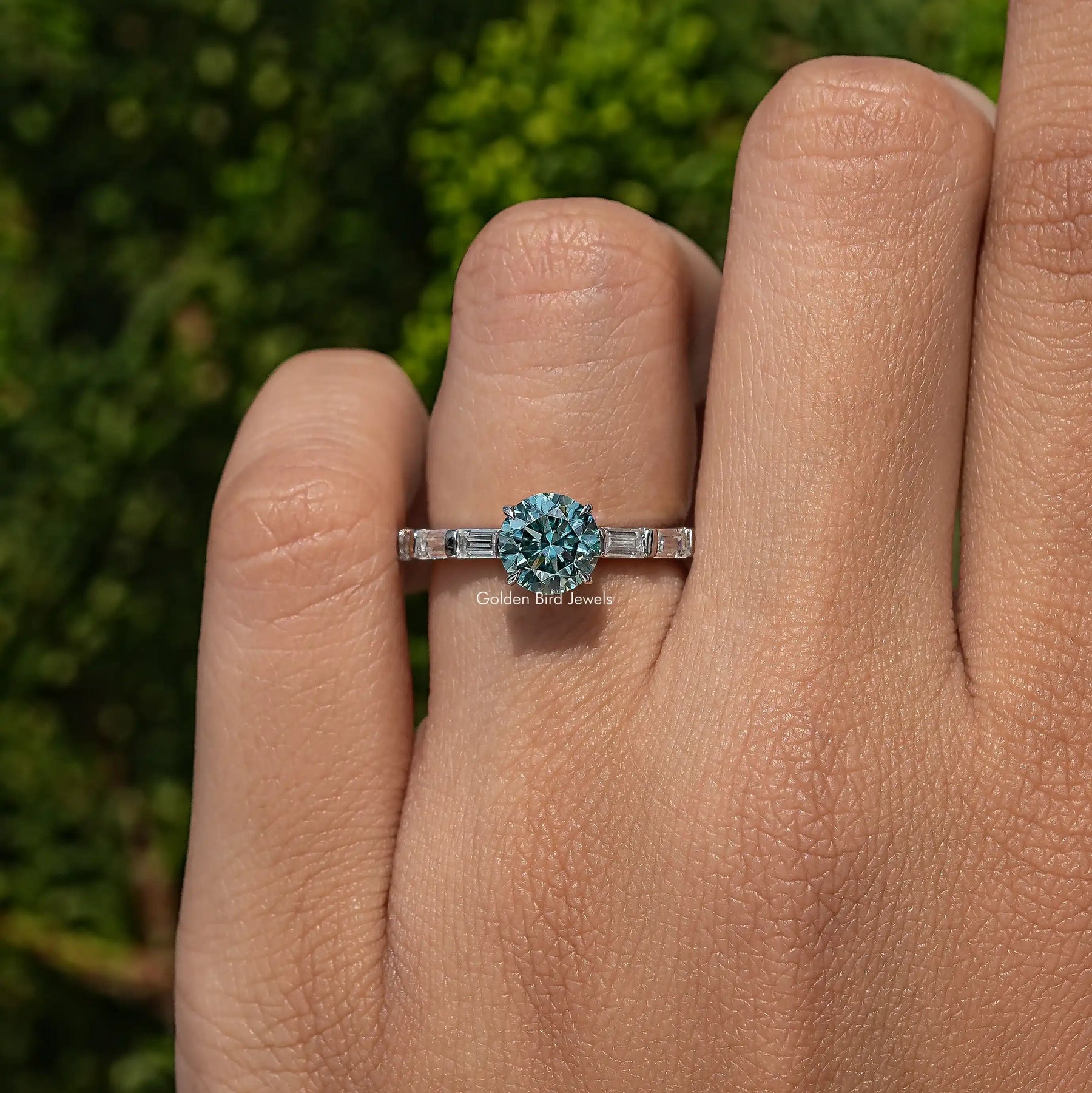 Round Shaped Moissanite Accent Ring