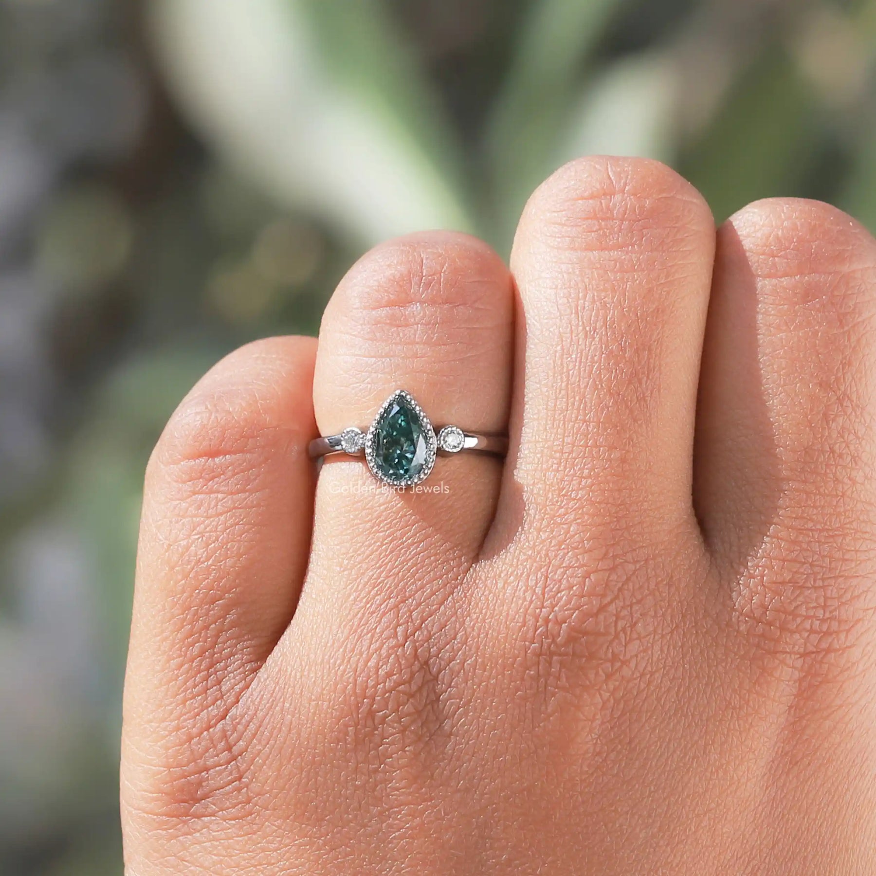 [Round And Pear Cut Moissanite Ring]-[Golden Bird Jewels]