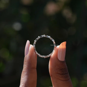 Back View of Round Cut Diamond Clover Wedding Band In two fingers