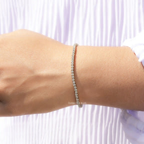 Close View Of Round Cut Lab Diamond Tennis Bracelet
