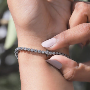 Back view of moissanite round cut bracelet
