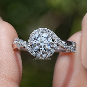 Round Shaped Lab Diamond Bypass Ring