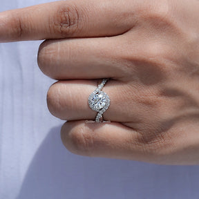 Round Shaped Lab Diamond Bypass Ring