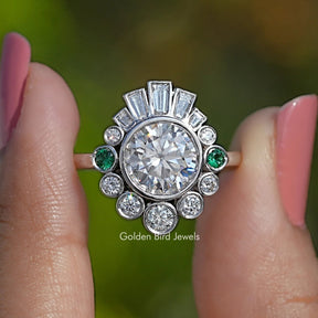 Round Shaped Moissanite Halo Ring