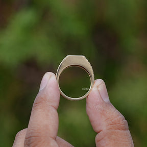 Back view of Princess Cut Black Gemstone ring in secure setting 