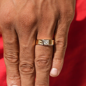 Close-Up View of Solitaire Princess Cut Moissanite Men's Ring In Yellow Gold
