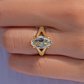 Split Shank Old Mine Oval Cut Moissanite Engagement Ring