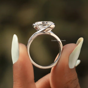 Back View of Oval Cut Moissanite Bypass Ring In two fingers