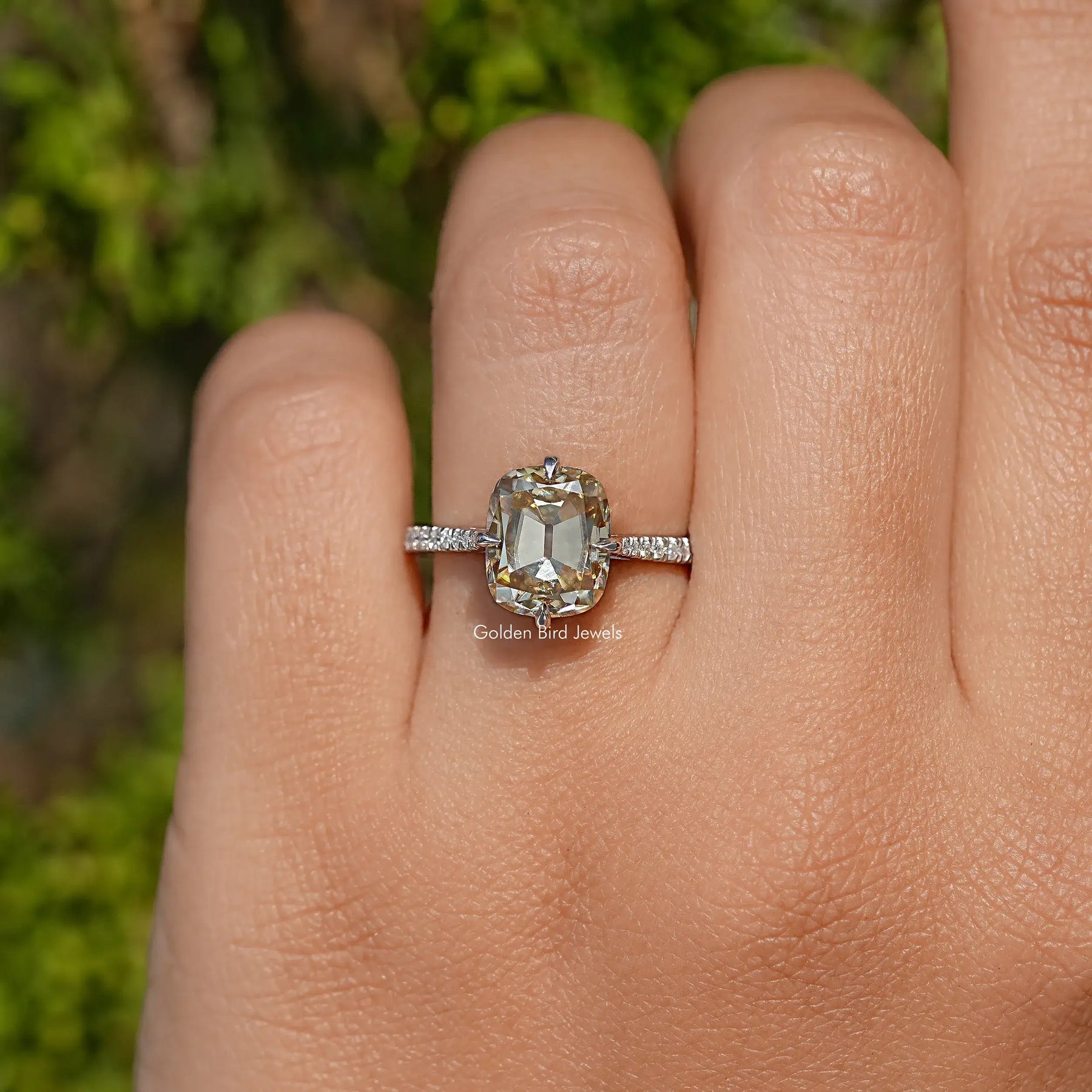 Old Mine Cushion Cut Moissanite Accent Stone Ring