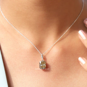 In front view of moissanite Radiant cut pendant