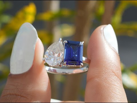 YouTube Video Of Pear And Emerald Cut Engagement Toi Et Moi Ring