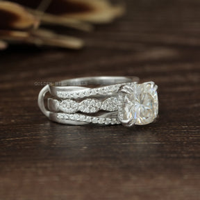 Cushion Cut Infinity Ring Set In White Gold