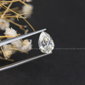 [Moissanite Pear Shaped Loose Stone]-[Golden Bird Jewels]
